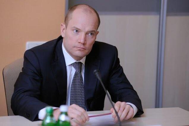 Фиалу обвинили в пособничестве окружению Путина и отмывании денег нардепов