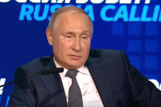 ''Стреляют выше ноги!'' Путин разразился угрозами из-за санкций против России