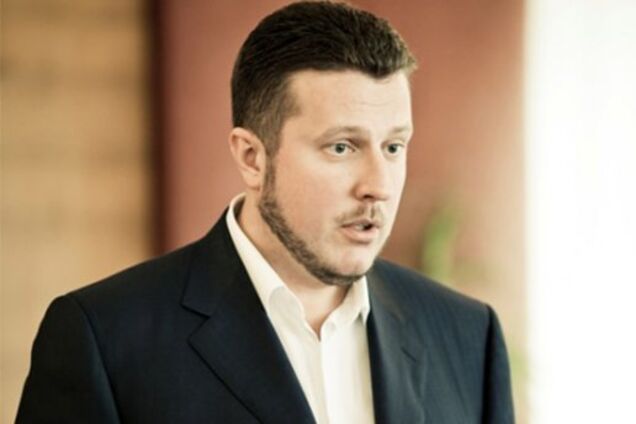 'Прокладкам' Яценко разрешили строить бизнес на базе оценки недвижимости