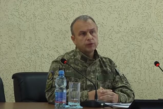 Военное положение в Украине: власти заговорили о первых конфискациях