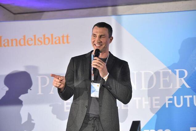 ''Что-то экстраординарное'': Кличко заговорил о возвращении в бокс