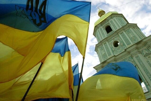Автокефалія в Україні: у Порошенка зробили заяву про дату об'єднавчого Собору