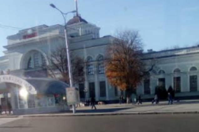 Мы ж не русские, чтобы в ср*че жить