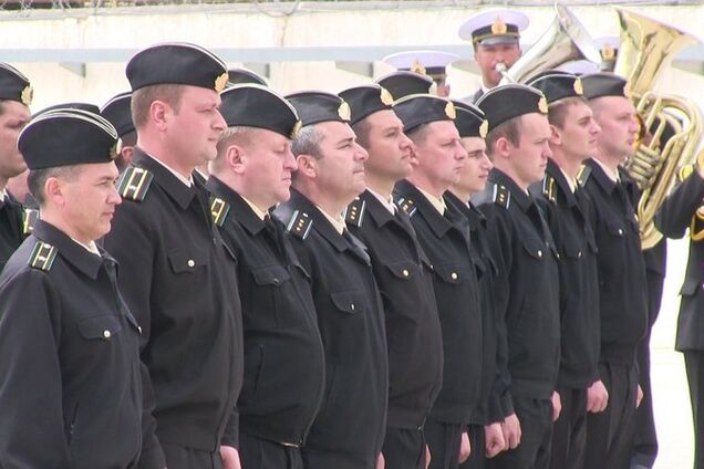 Присягнули на вірність Росії: названо імена українців, які стріляли в кораблі ВМС