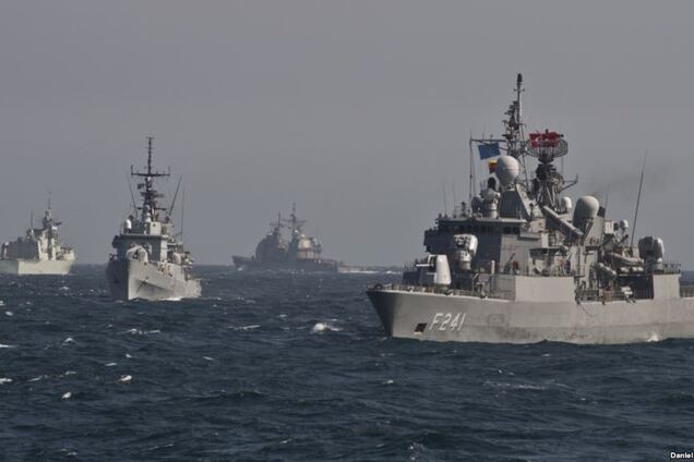 ''Россия проиграла'': Пономарев высказался о кораблях НАТО в Черном море