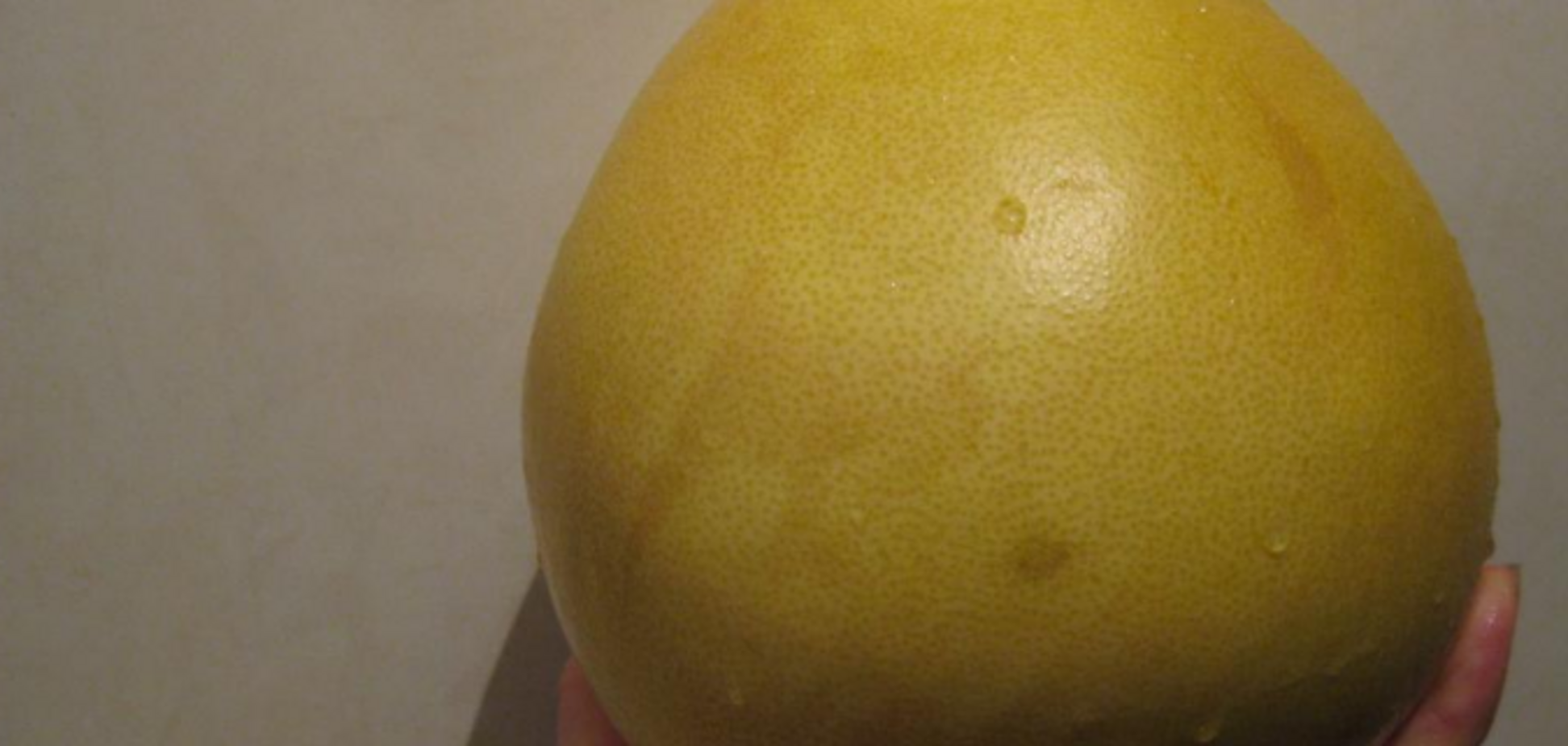 В Україну завезли фрукти з небезпечною речовиною: що про це відомо