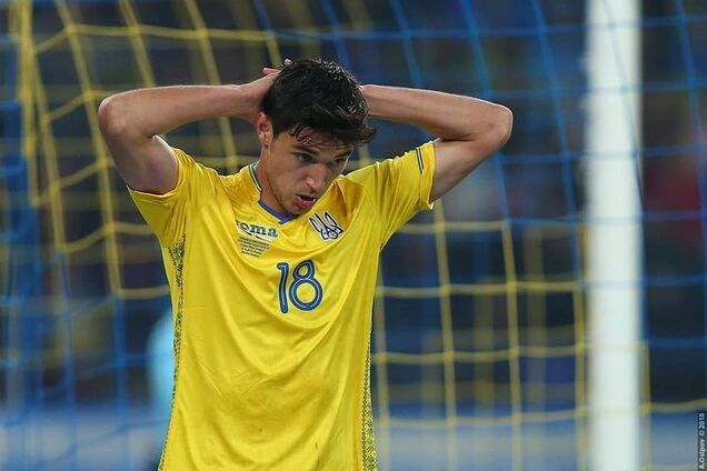 Футболист сборной Украины сделал дубль и получил в лицо - фото 18+