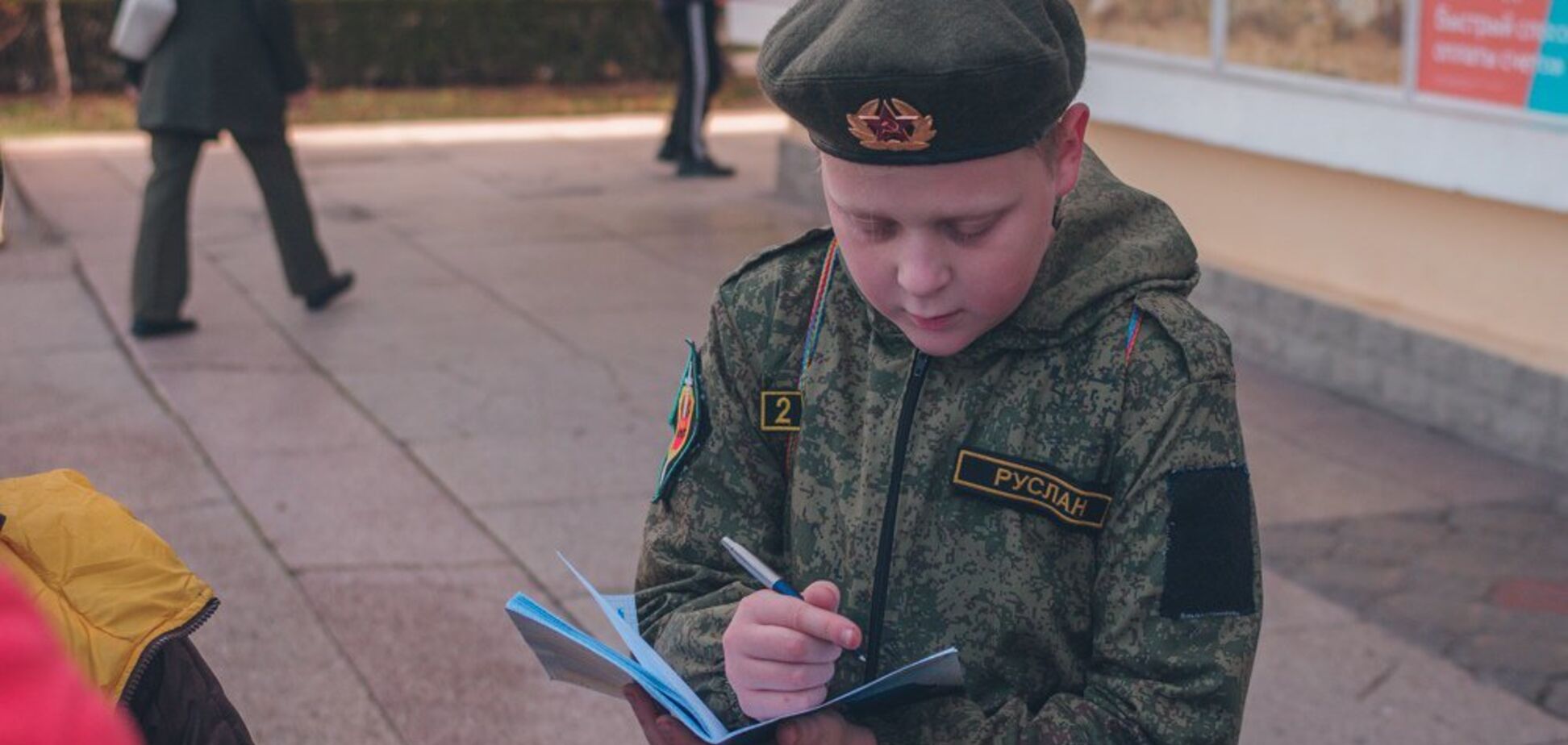 Дети в камуфляже: сеть возмутила ''мода'' в оккупированном Крыму