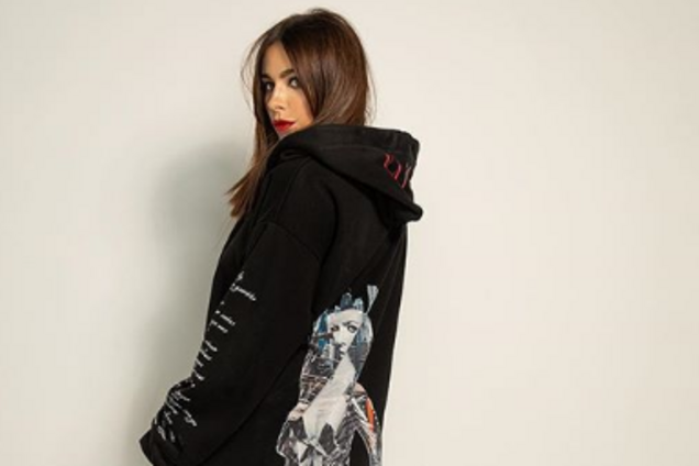 ''Поросячі копита!'' Ані Лорак потрапила під шквал критики за ''подовжені'' ноги