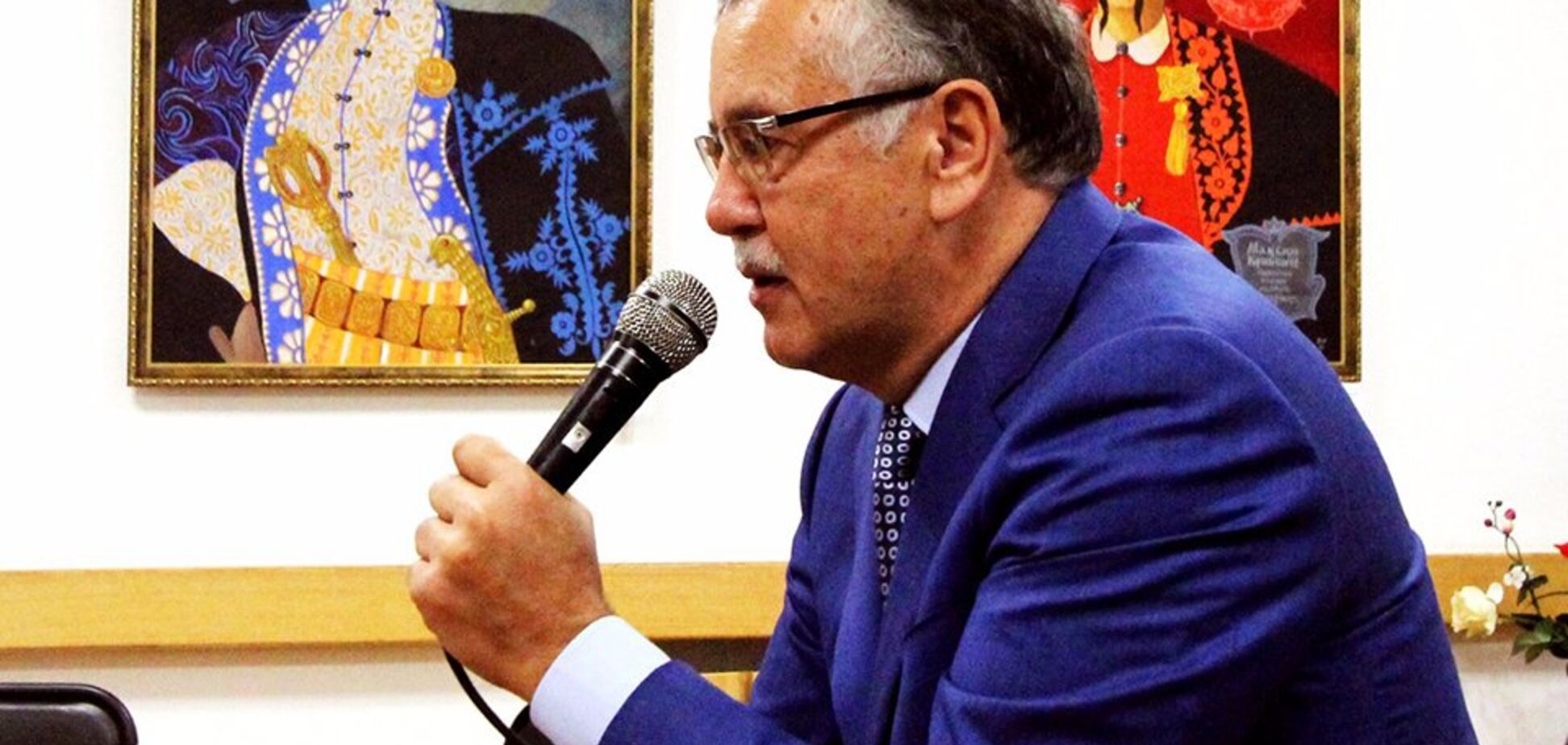 Анатолий Гриценко