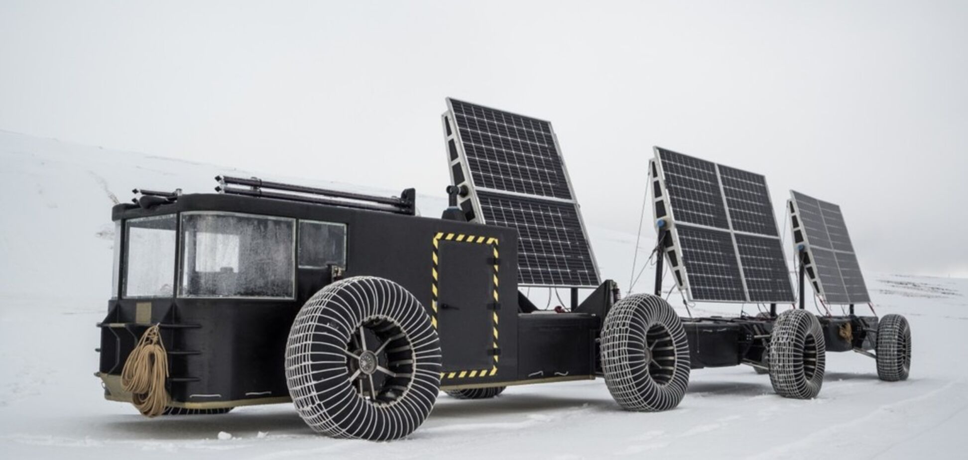 На мусоре и солнечных батареях: пара из Нидерландов отправилась покорять Антарктиду