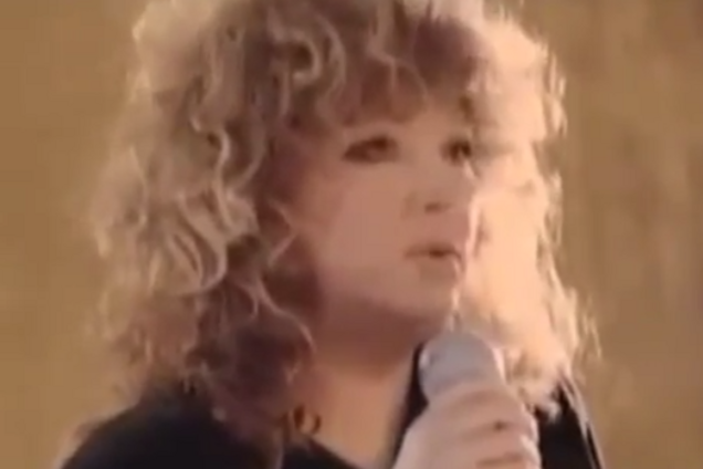 ''Люблять за легковажність'': Пугачова зізналася, як обманювала шанувальників