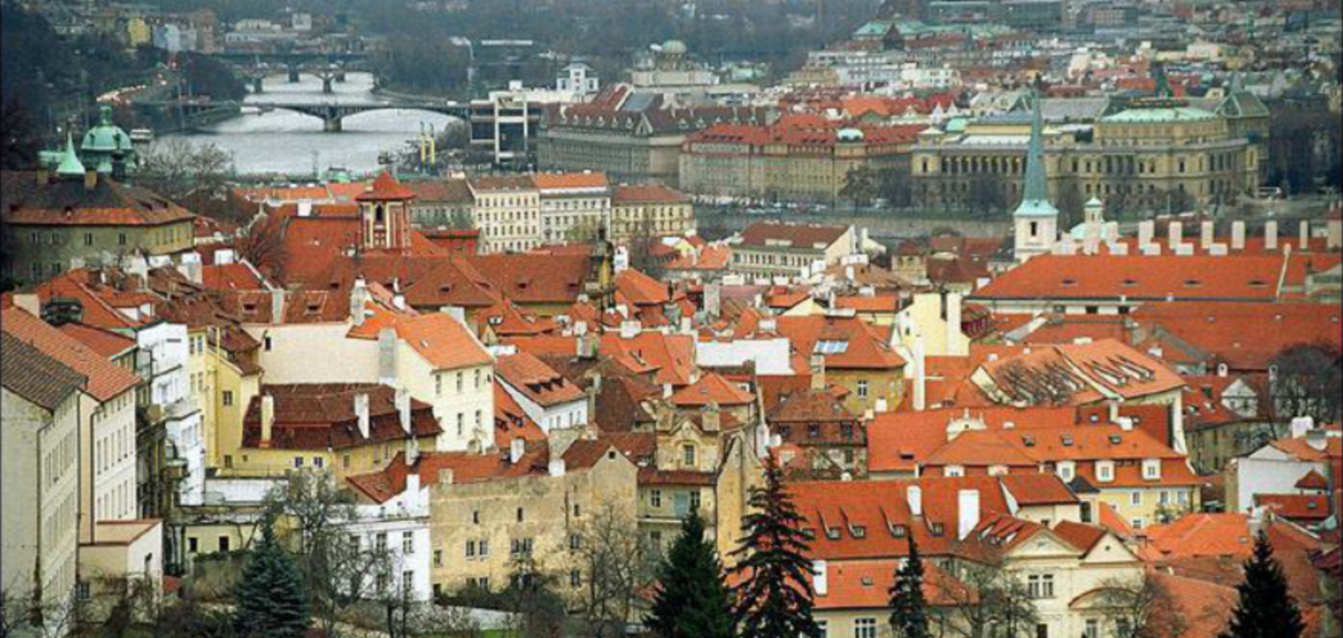 'С птичьего полета': в сети появились красочные фото Праги