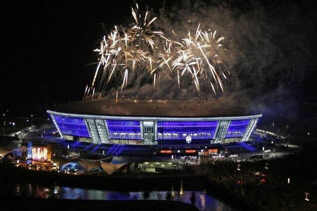 Спокойно смотрим за перипетиями фильма ''Крах бензоколонки''
