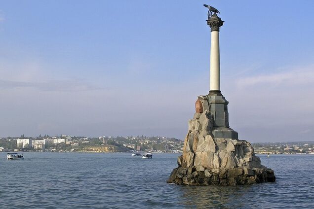 Продають за копійки: в Криму провалили 'приватизацію' віджатих підприємств