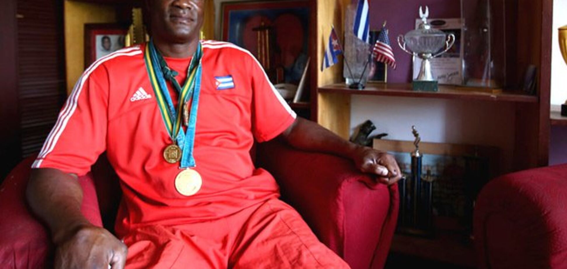 Трехкратный олимпийский чемпион арестован за изнасилование