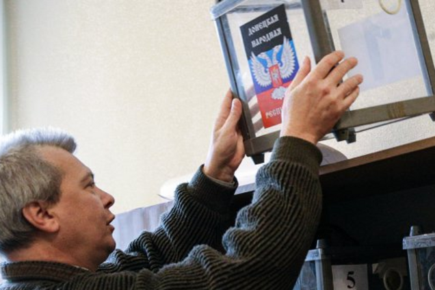 Выдадут по упрощенной процедуре: в ''Л/ДНР'' пошли на крайние меры из-за фейковых выборов