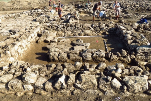 В Крыму обнаружили древнее поселение: что известно