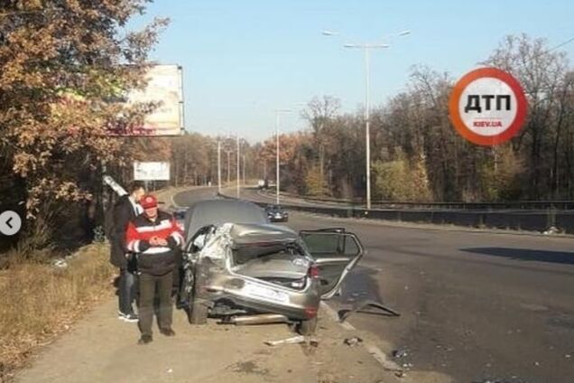 В авто Лещенка врізалася вантажівка: перші фото з місця ДТП