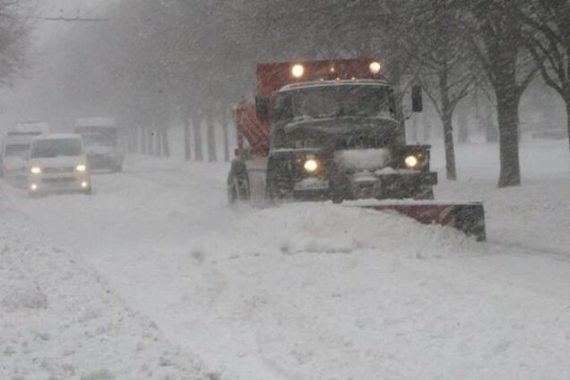Угрожающие последствия на Азове: синоптики пообещали метель, гололед и ветер в первый день зимы