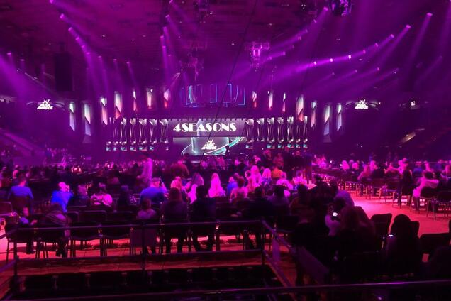 ''Моряки, возвращайтесь живыми!'' Как в Киеве прошла церемония ''M1 Music Awards''