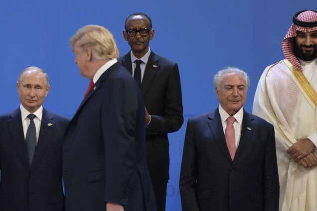 Трамп прошел мимо Путина, как мимо коровьей лепешки