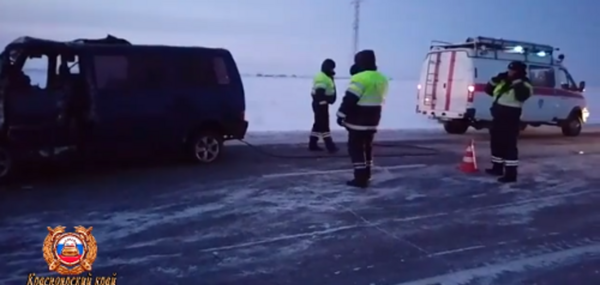 У Росії мікроавтобус із дітьми влетів у КамАЗ: двоє загинули