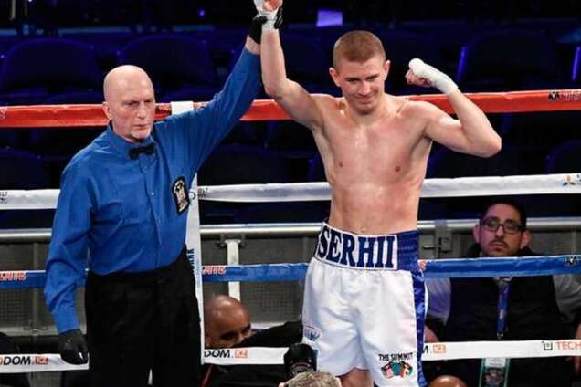Украинский боксер одержал 12-ю подряд победу нокаутом: видео