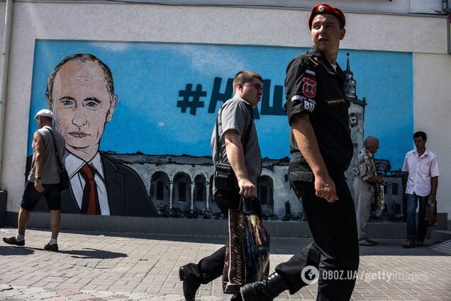 ''У кожного є "покровитель'': окупанти ''вбивають'' бізнес у Криму
