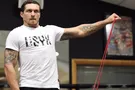 ''Меня поддушило'': Усик сделал откровенное признание