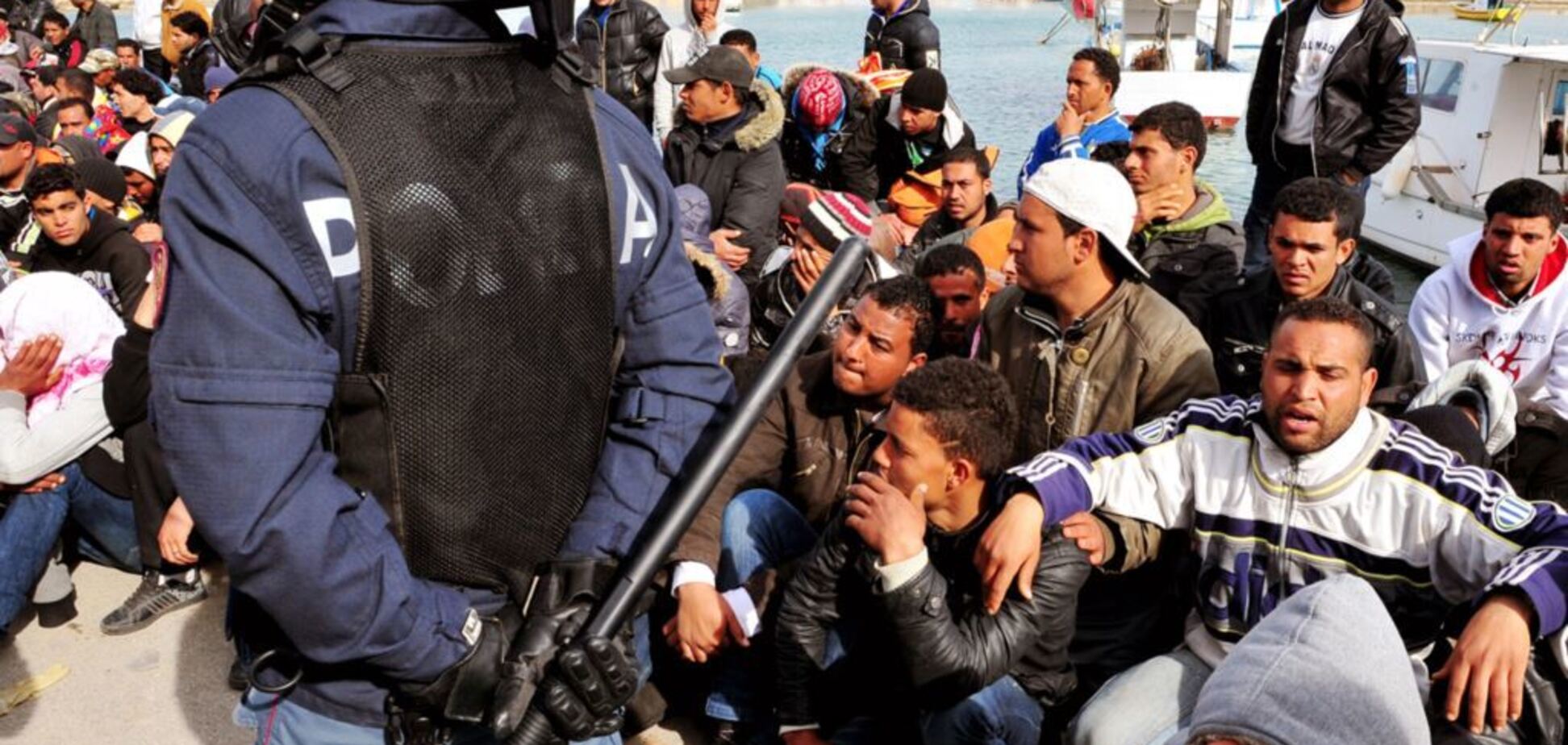 Франция протестует: Боровой предупредил о расколе из-за мигрантов