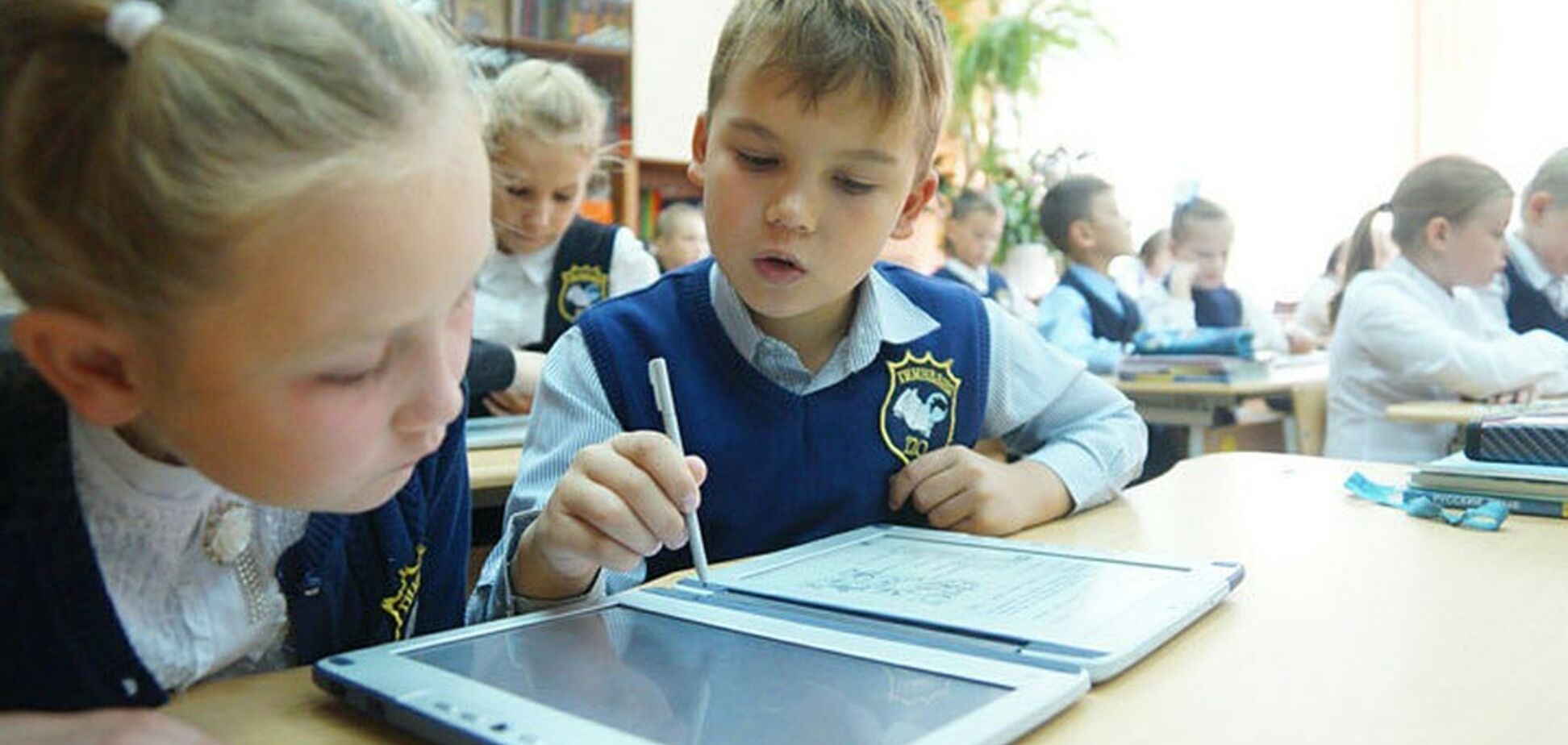 ТОП корисних гаджетів для першокласників