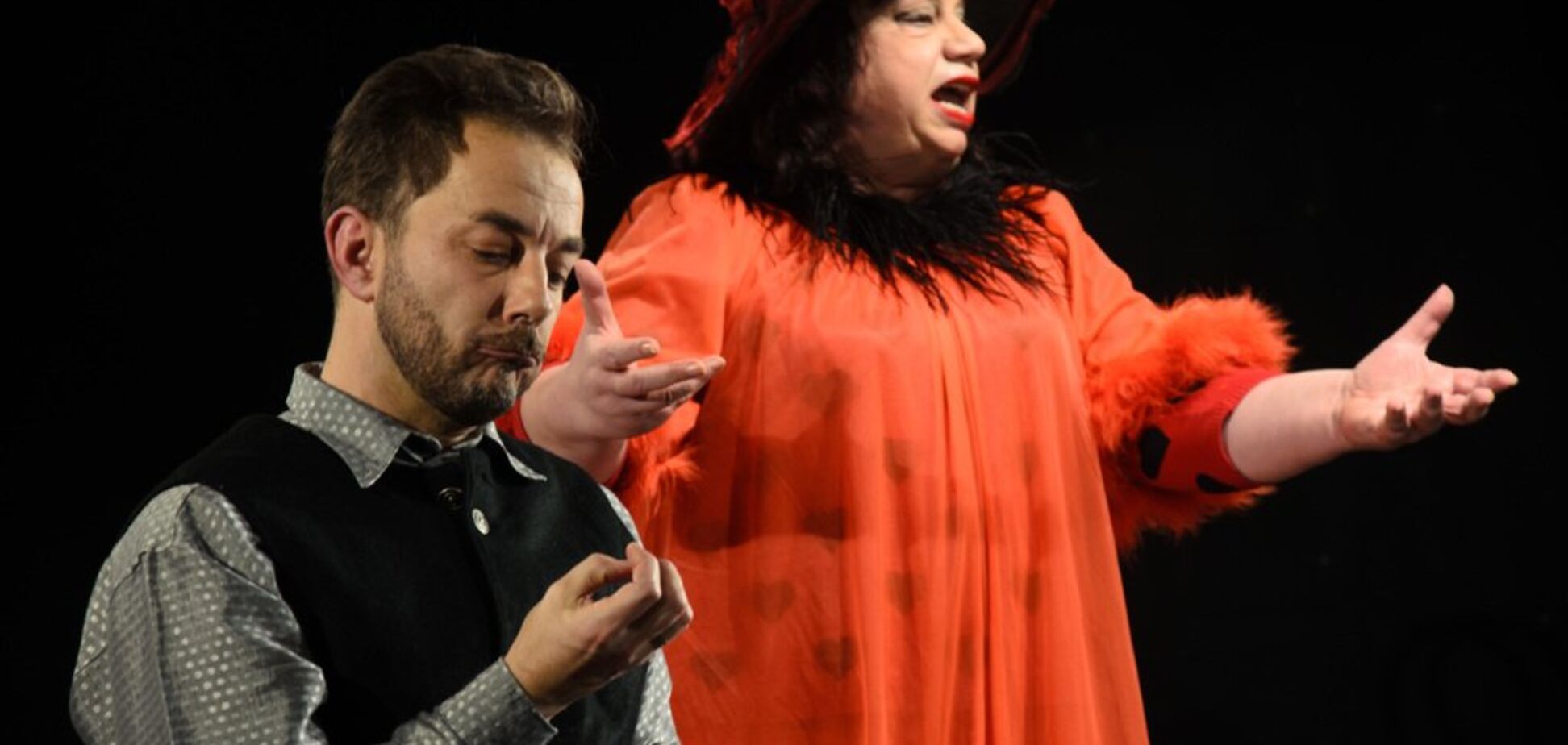 Киевский театр покажет зрителям 'запрещенное' закулисье