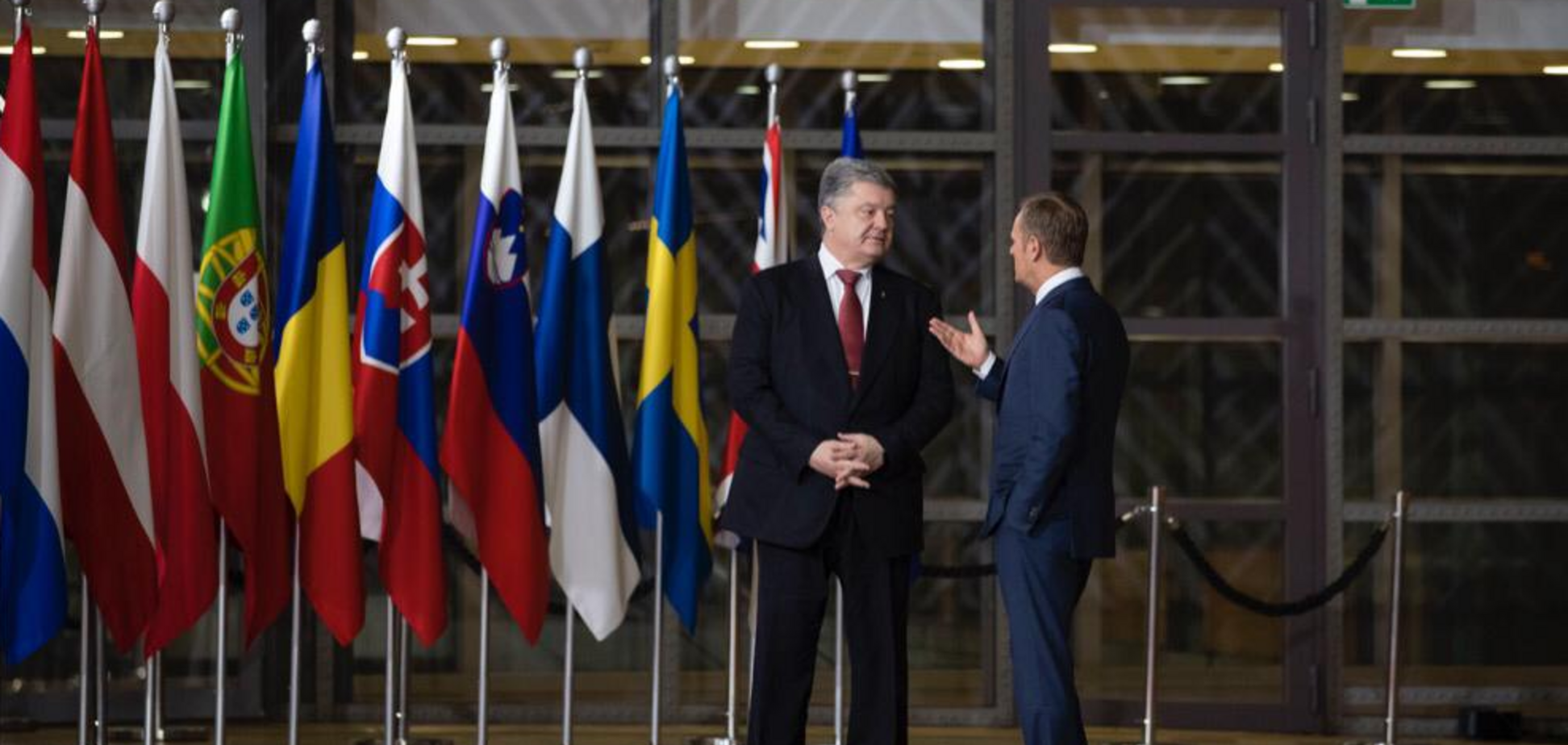 ''Россия изолирована и заплатит'': Порошенко рассказал о первых важных решениях Брюсселя по Украине
