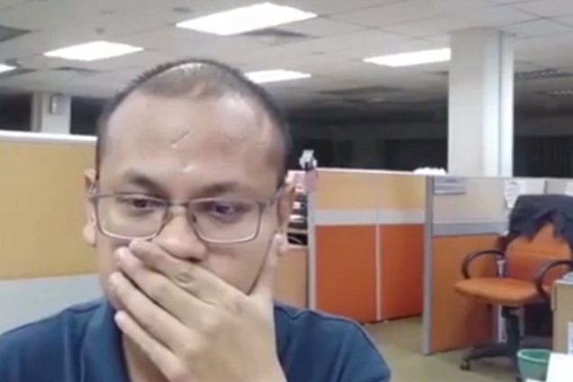 ''Призрак ищет друга'': в сети появилось жуткое видео из пустого офиса
