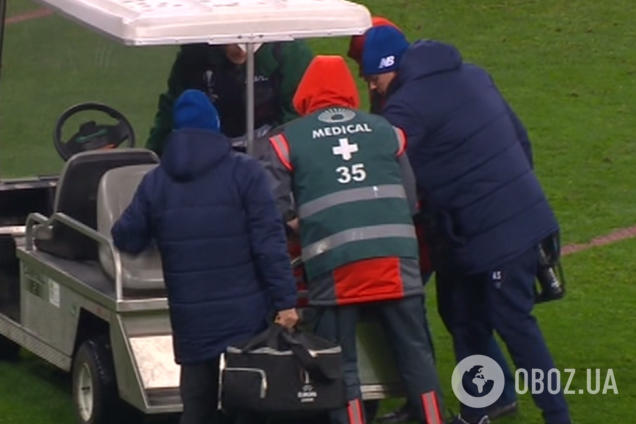 Футболист 'Динамо' получил жуткую травму в матче Лиги Европы