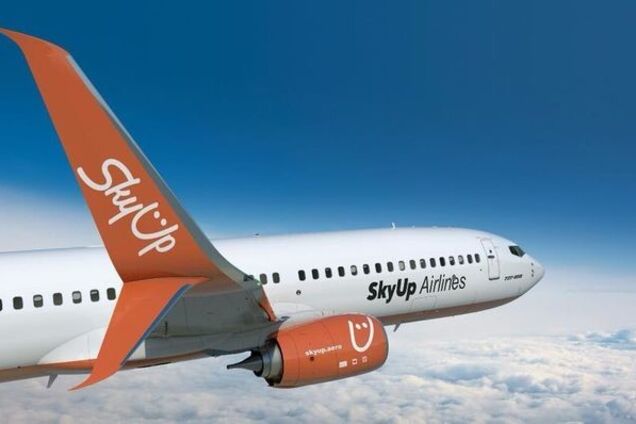 Літак із українцями потрапив у снігову пастку в небі: всі подробиці НП