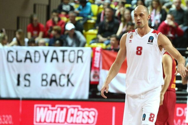 ''Gladyator is back'': баскетболист сборной Украины произвел фурор во Франции