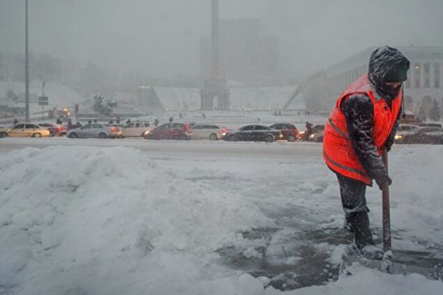 Заметіль закрутить: синоптики уточнили сніговий прогноз по Україні