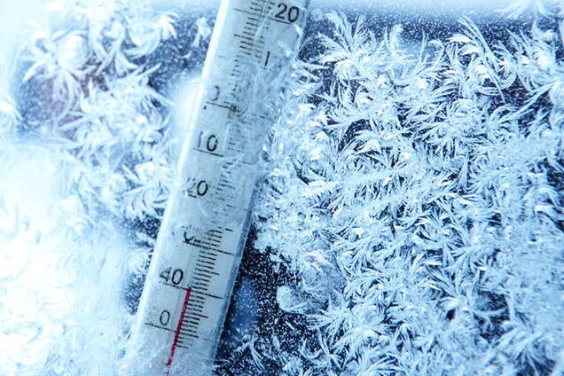 Усиление морозов и гололед: синоптики уточнили прогноз погоды на выходные в Киеве
