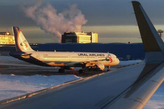 У Росії сталася надзвичайна подія із пасажирським літаком