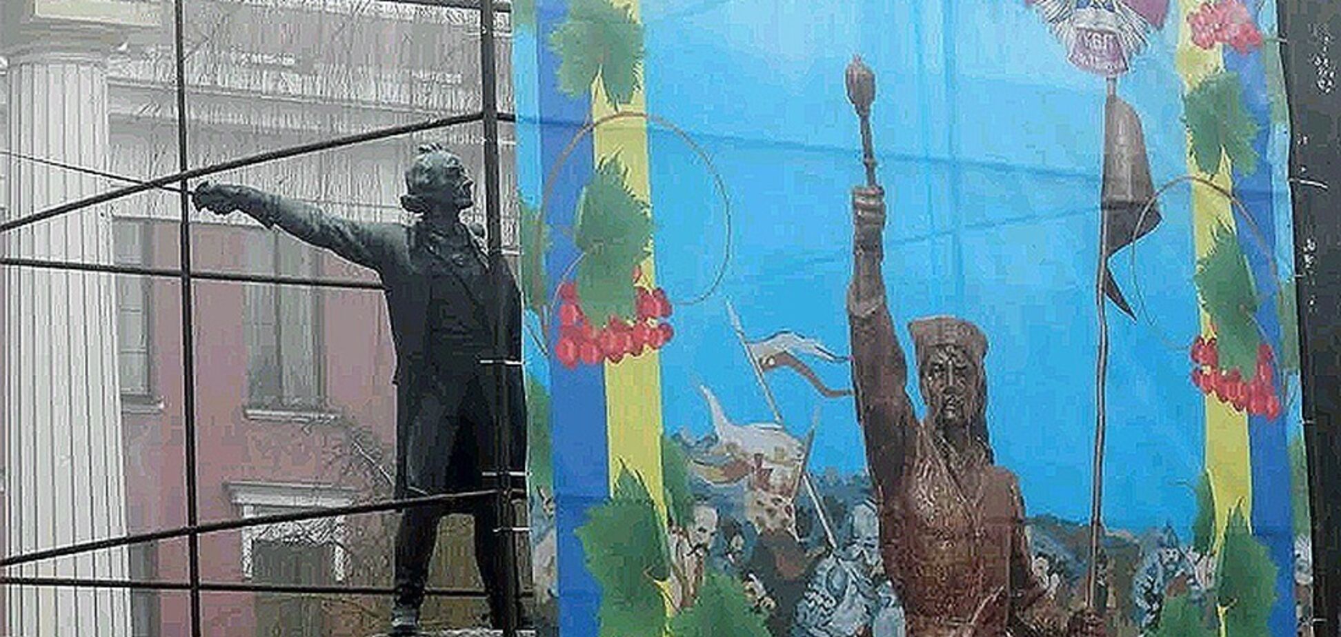 Демонтаж памятника Суворову в Киеве: скандал получил продолжение