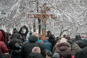 У Києві прихильники УПЦ МП прийшли під Раду: що відбувається