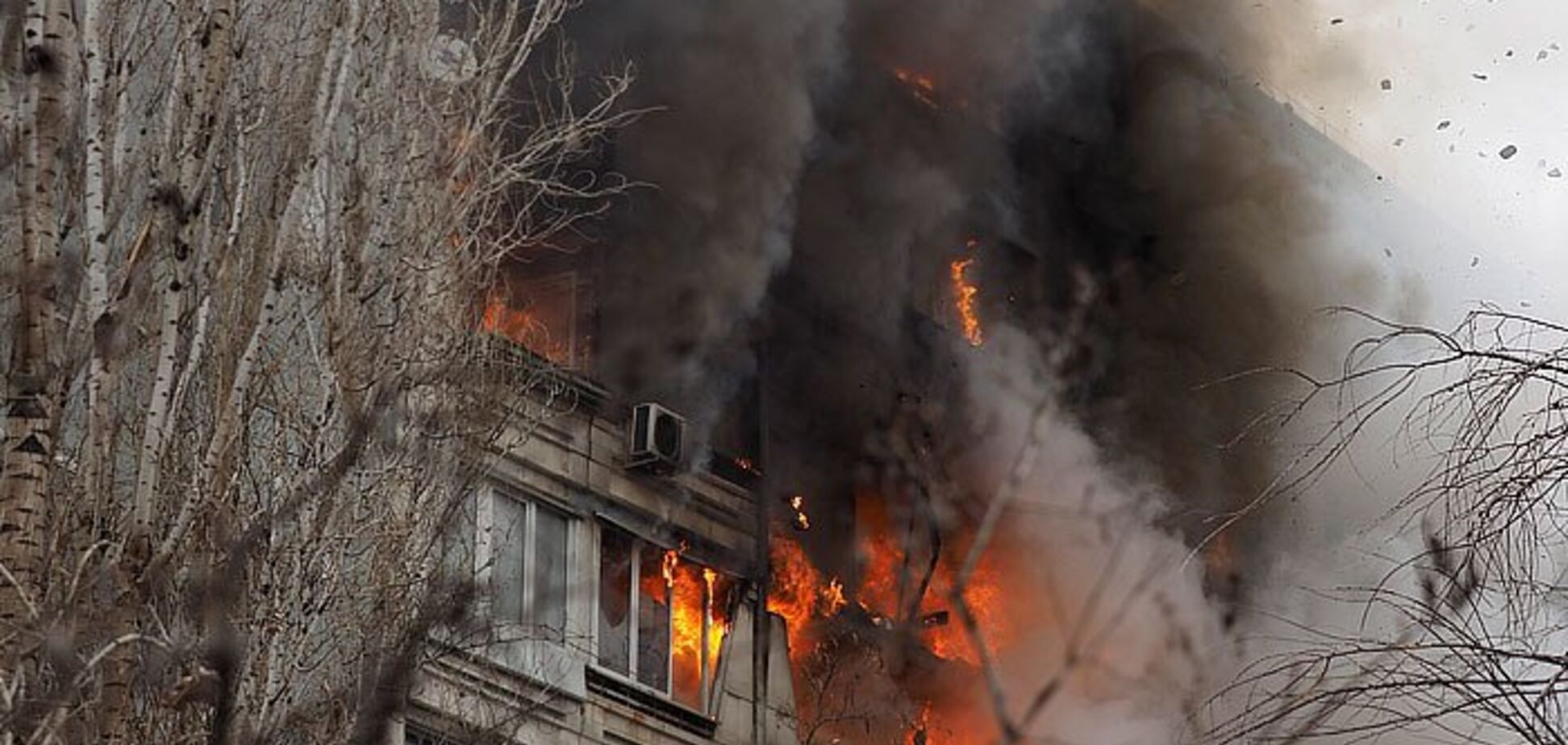 В России взорвался жилой дом: есть жертва, много раненых