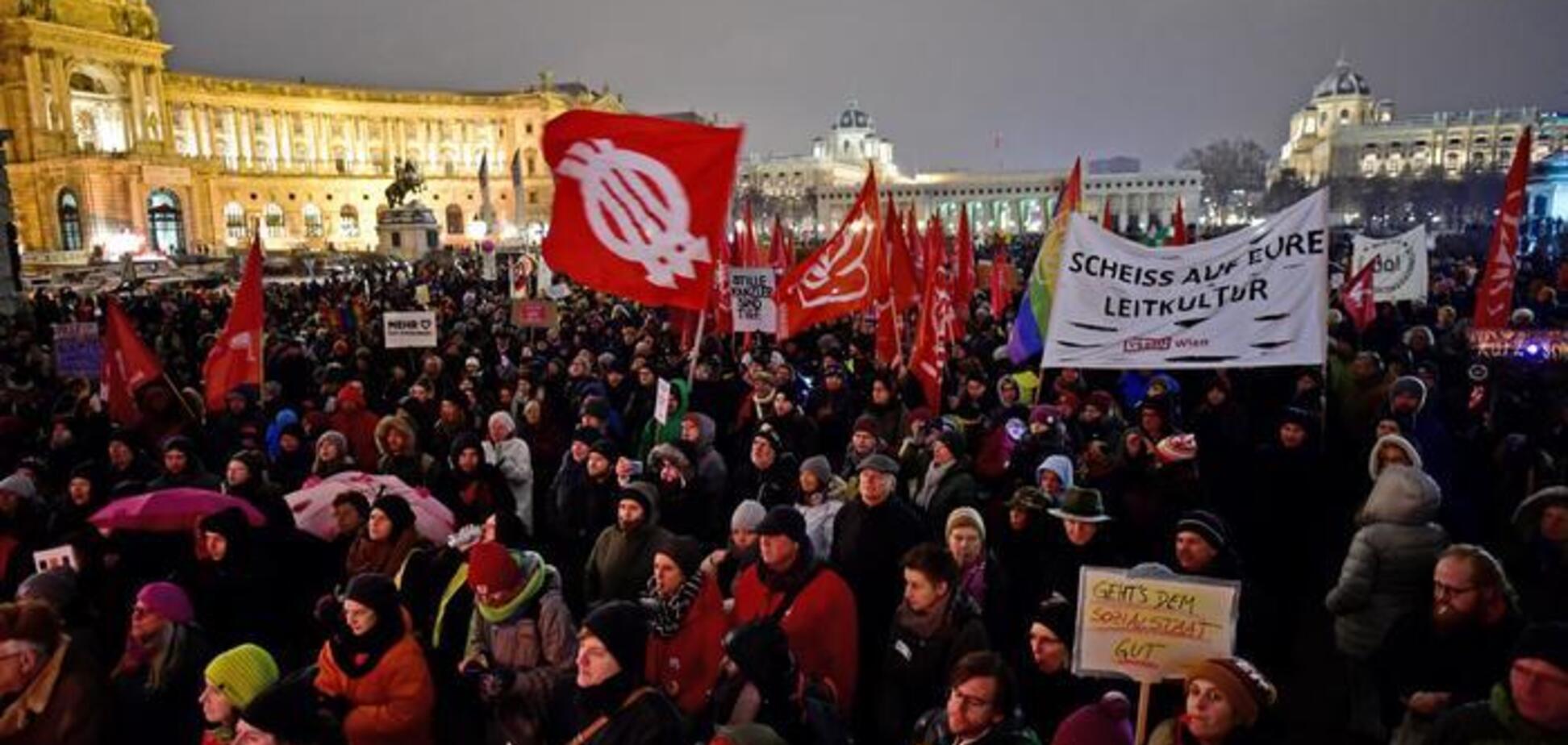 По стопах ''жовтих жилетів'': Австрію сколихнув багатотисячний протест