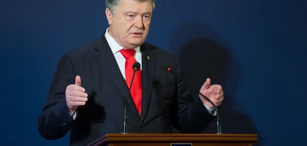 Порошенко зібрав прес-конференцію: дивитися онлайн