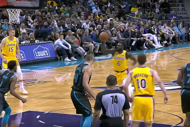 Украинец Михайлюк попал в топ-10 моментов НБА