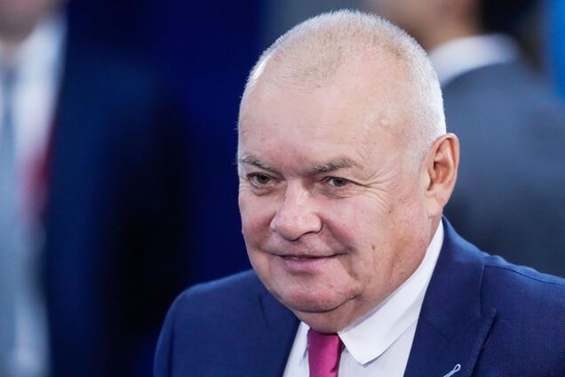 Главред ''Ехо Москви'' назвав топ-пропагандиста Кремля ''смердючою мерзотою'': той відповів