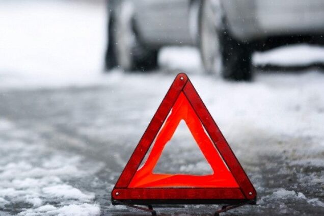 Киев сковали пробки и аварии: карта затруднений движения 