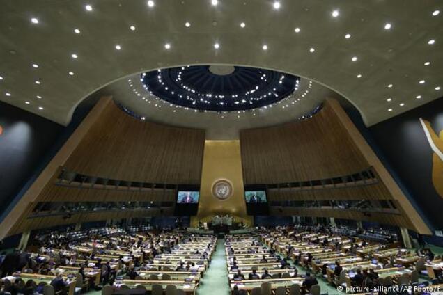 ''Путін, виведи війська!'' Генасамблея ООН прийняла жорстку резолюцію щодо Криму